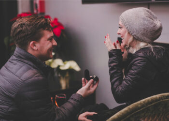 Romantic and unique wedding proposal ideas